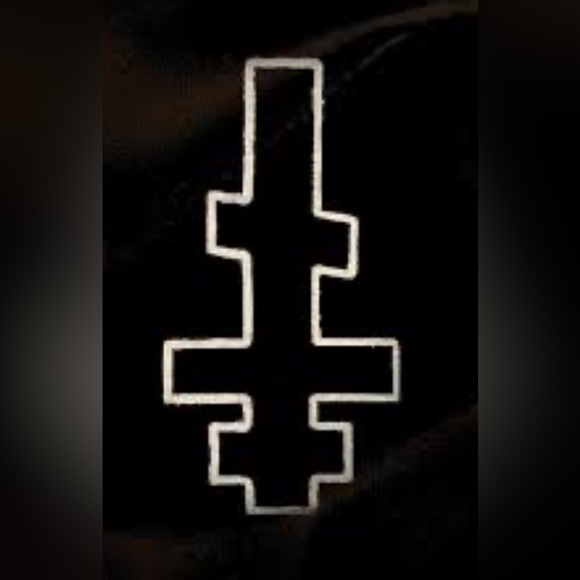 Poshmark Ambassador💕🙏🧿💕💫 5 Star Seller - Picture 16 of 16